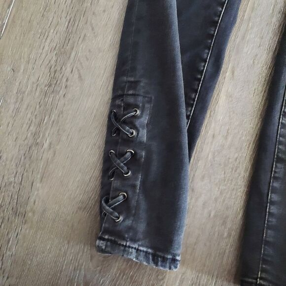 Women's Rock & Republic Black Wash High Roller High-Waisted Skinny Jeans Size 8 - Picture 4 of 11